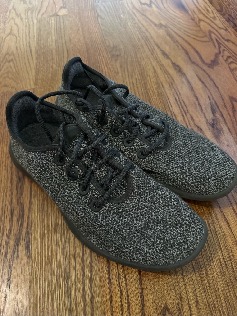 Men’s Allbirds Tree Runners - Size 11